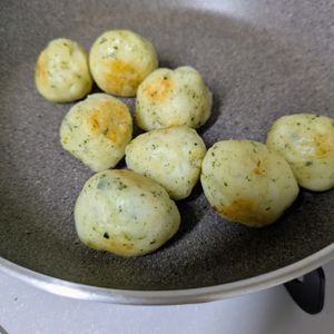 あやきょの作ってみた!投稿(コロコロポテトのり塩チーズ味)