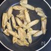 ごぼうの風味が食欲そそる♪豚こまで作るしぐれ煮風のっけ弁当の工程1