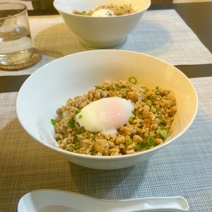 ぴよぴよの作ってみた!投稿(鶏ひき肉で節約中にも嬉しい！『焼肉鶏そぼろ丼』)