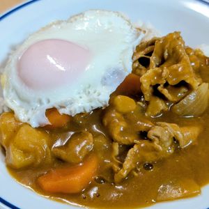 まゆのの作ってみた!投稿(市販のルウで！本格ポークカレー)