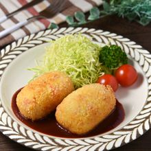 コスパ良し！サクッととろ～り【かにかまクリームコロッケ】