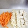 レンジで4分！【にんじんとえのきの無限ツナ和え】お弁当にも◎の工程1