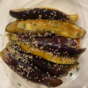 おかか昆布🍙の作ってみた!投稿(レンジで完成‼︎『茄子の旨だれ浸し』激うま１分副菜♡)