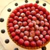ラズベリーぎっしり濃厚ダークチョコタルト