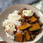 【簡単ハロウィン】甘辛カレー味♪かぼちゃのひき肉ライス