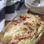 マヨと豆乳で作る簡単で大満足の♡ポテトとソーセージのグラタン