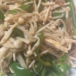 ここあの作ってみた!投稿(【えのきとピーマンのおかかバター炒め】作り置きやお弁当にも◎)