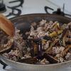 【パパっと満足】ナスとニラのそぼろ丼の工程2