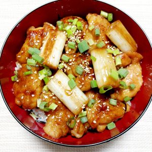 よっこの作ってみた!投稿(【天才的♡絶品すぎる焼き鳥丼】ごはんが足りなくなるほど美味◎)