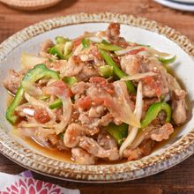 さっぱり夏バテ予防の作り置き│豚こま肉の梅南蛮漬け