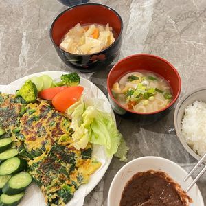 1453827の作ってみた!投稿(【ほうれん草とにんじんの卵焼き】栄養もボリュームも満点♡)