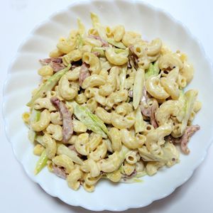 ふうかの作ってみた!投稿(デリ風『カリカリウインナーのハニーマスタードマカロニサラダ』)