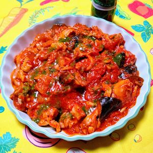 深い青の作ってみた!投稿(【家族大絶賛♡バジル香る♪とろとろなすと鶏肉のトマト煮込み】)