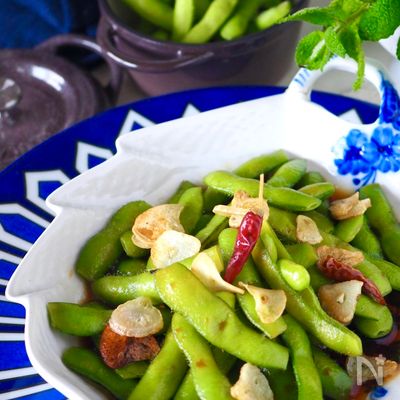 【5分でおつまみ】手が止まらないやみつき枝豆にんにく醤油