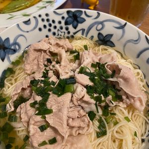 1345910の作ってみた!投稿(ぶっかけ豚ネギ塩そうめん#包丁不要#やみつき)