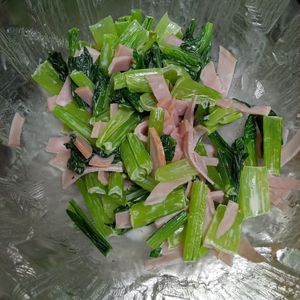 鶏皮坊主の作ってみた!投稿(【小松菜とハムの和風マヨガーリックペッパー】レンチンで簡単！)