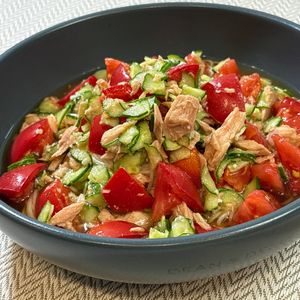 楽ラク手抜キッチン🐶🐾の作ってみた!投稿(やさしく整う夏麺・ツナトマぶっかけそうめん)
