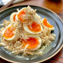 至福の美味しさ！【半熟卵と新玉ねぎの塩だれナムル】