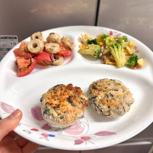 ケの作ってみた!投稿(完成まで10分!豆腐とひじきの和風バーグ)