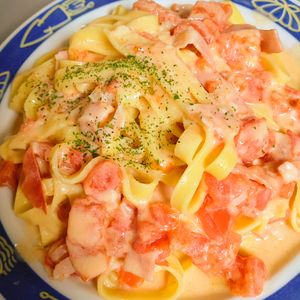 ゆみの作ってみた!投稿(【豆乳トマトクリームパスタ】チーズでコク！アレで味が決まる！)