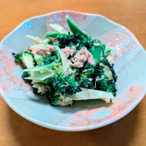 ゆきまる🐬🫧の作ってみた!投稿(ブロッコリーがモリモリ食べられる！ブロッコリーのツナマヨ和え)