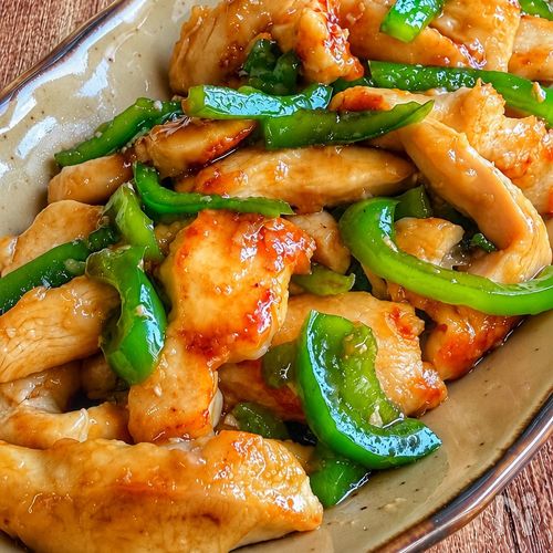 味濃い系◎【鶏むねピーマンのチンジャオロース風】ご飯が進む♪
