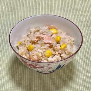 キャピタンの作ってみた!投稿(【炊飯器にお任せ！】秒でなくなる！鮭とコーンの炊き込みご飯)