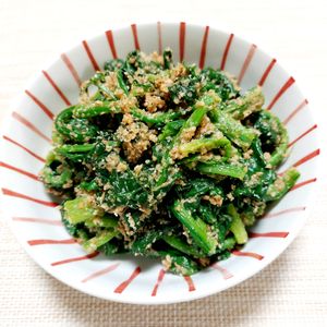 よっこの作ってみた!投稿(【基本のほうれん草の胡麻和え】簡単！節約！あと1品！)