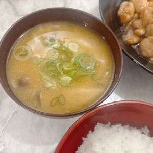 し☆の作ってみた!投稿(【じゃがいもときのこのお味噌汁】食材のうま味がぎゅっと♡)
