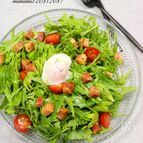 水菜のサラダ・ベーコンドレッシング。