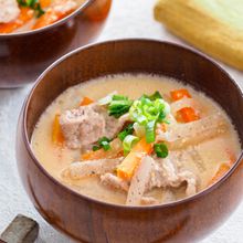 【豚肉のかす汁】体の芯からぽっかぽか♪