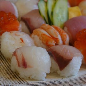 つよし。の作ってみた!投稿(【失敗なしの簡単酢飯】海鮮手まり寿司)