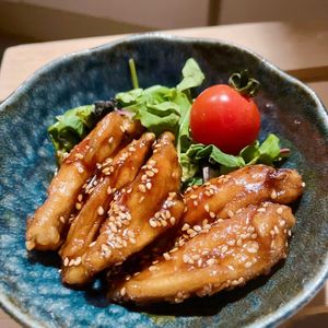 あーちゃん·͜· ♡の作ってみた!投稿(《黄金比だれで絶品!!》揚げない手羽中の甘辛揚げ)