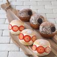 苺とオレオのマリトッツォ