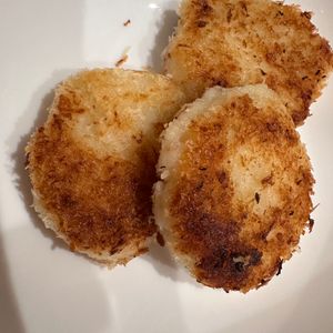 イトマルの作ってみた!投稿(【もちもち♡︎はんぺん海老カツ】ポリ袋で簡単！お弁当にも)