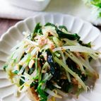 シャキシャキ美味しい！もやしと水菜とわかめのごまポン和え！