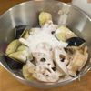 一口でハマる。カリじゅわ無限おかず【鶏モモの甘辛和え】の工程2