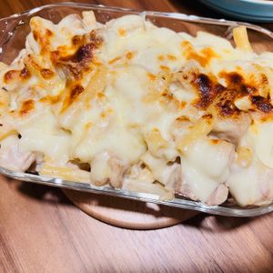 しーちゃんの作ってみた!投稿(とろ～りチーズの♪『チキンマカロニグラタン』)