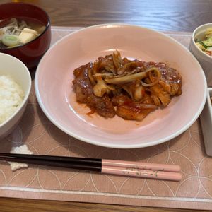 ゆきうさの作ってみた!投稿(お肉柔らか♩舞茸ポークチャップ)
