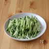 塩麹蒸し鶏と新たまねぎのレモンサラダの工程2