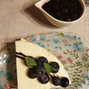 週一だけは頑張ります💦の作ってみた!投稿(レンジで1分30秒！簡単♪ブルーベリージャム)