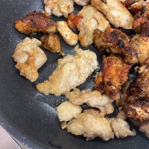 ゆりなの作ってみた!投稿(【甘辛ヤンニョムチキン】ごはんにもビールにも!)