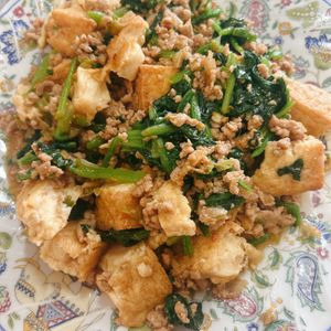 サラの作ってみた!投稿(ほうれん草と厚揚げの《そぼろ♡中華炒め》)