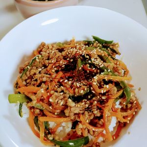ゆみの作ってみた!投稿(簡単・安い・旨い！【プルコギ風丼】)