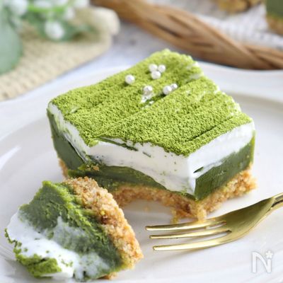 レンジでしっとりサクサク！抹茶ガトーショコラタルト