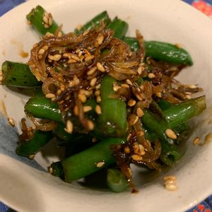 ぐ〜たら子の作ってみた!投稿(いんげんと雑魚のきんぴら)