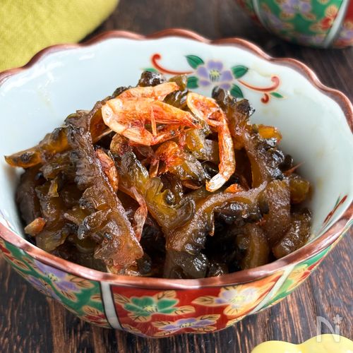 ご飯もお酒も進む!ゴーヤと小えびの甘辛佃煮