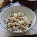 『大豆と切り昆布の炊き込みごはん』栄養満点！ほっとする味。