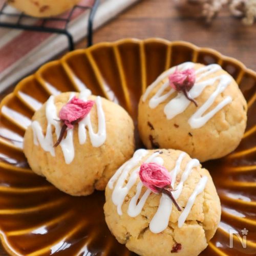 春の香り♡桜の米粉スコーン