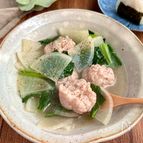 寒い日を乗り切る！【もちもち鶏団子スープ】